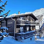 Talblick - Luxurious Penthouse On The 1st Floor! * サース フェー
